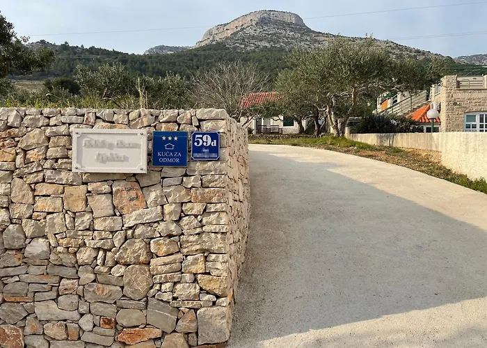 House With A Parking Space Bol, Brac - 23788 Dom wakacyjny Bol
